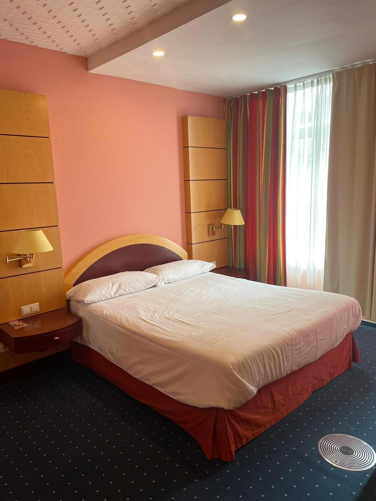 Eventhaus Aparthotel Panzweiler Exteriör bild