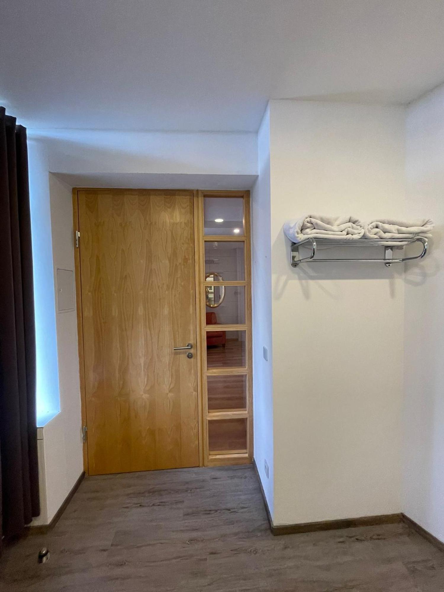 Eventhaus Aparthotel Panzweiler Exteriör bild