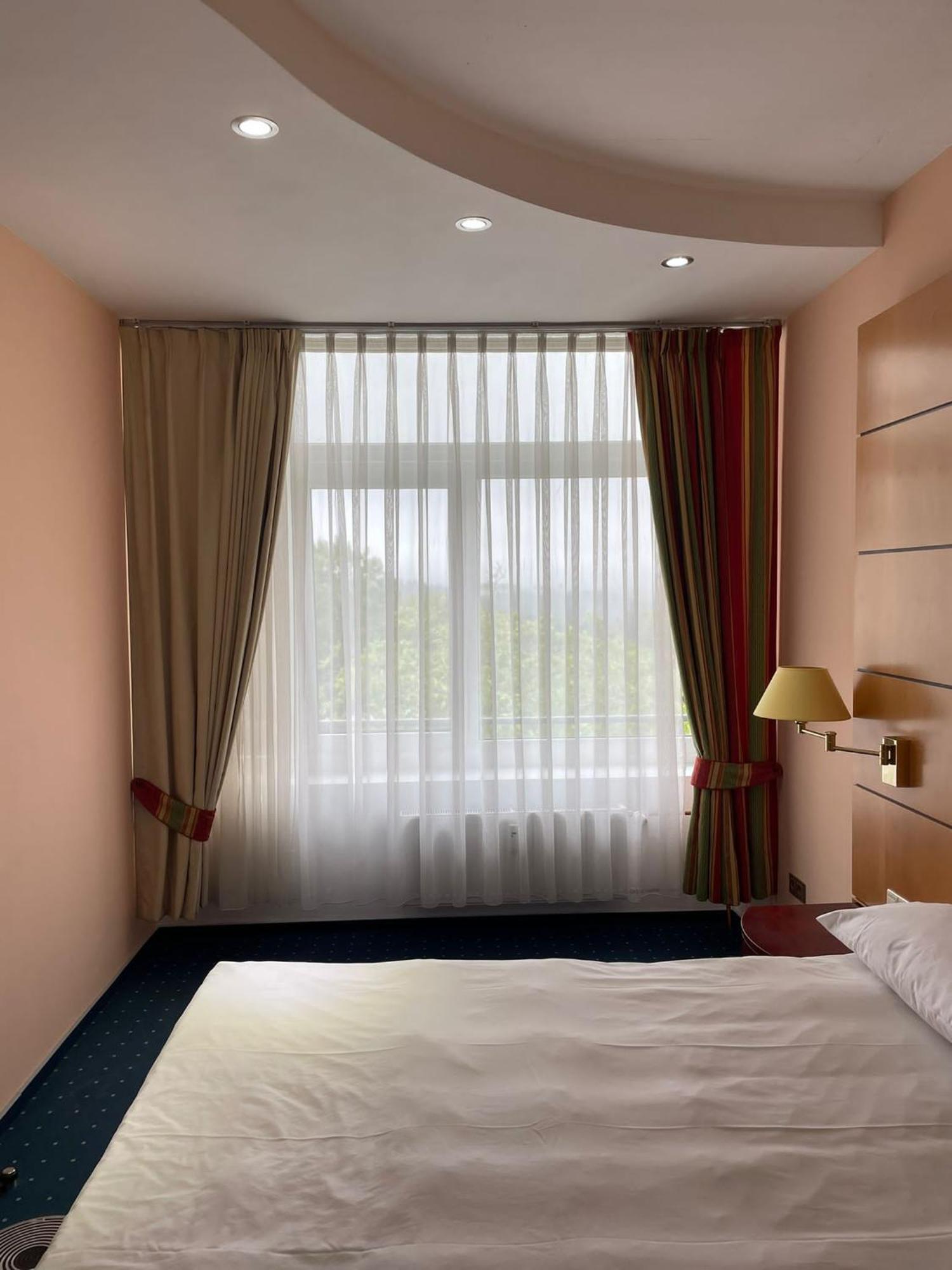Eventhaus Aparthotel Panzweiler Exteriör bild