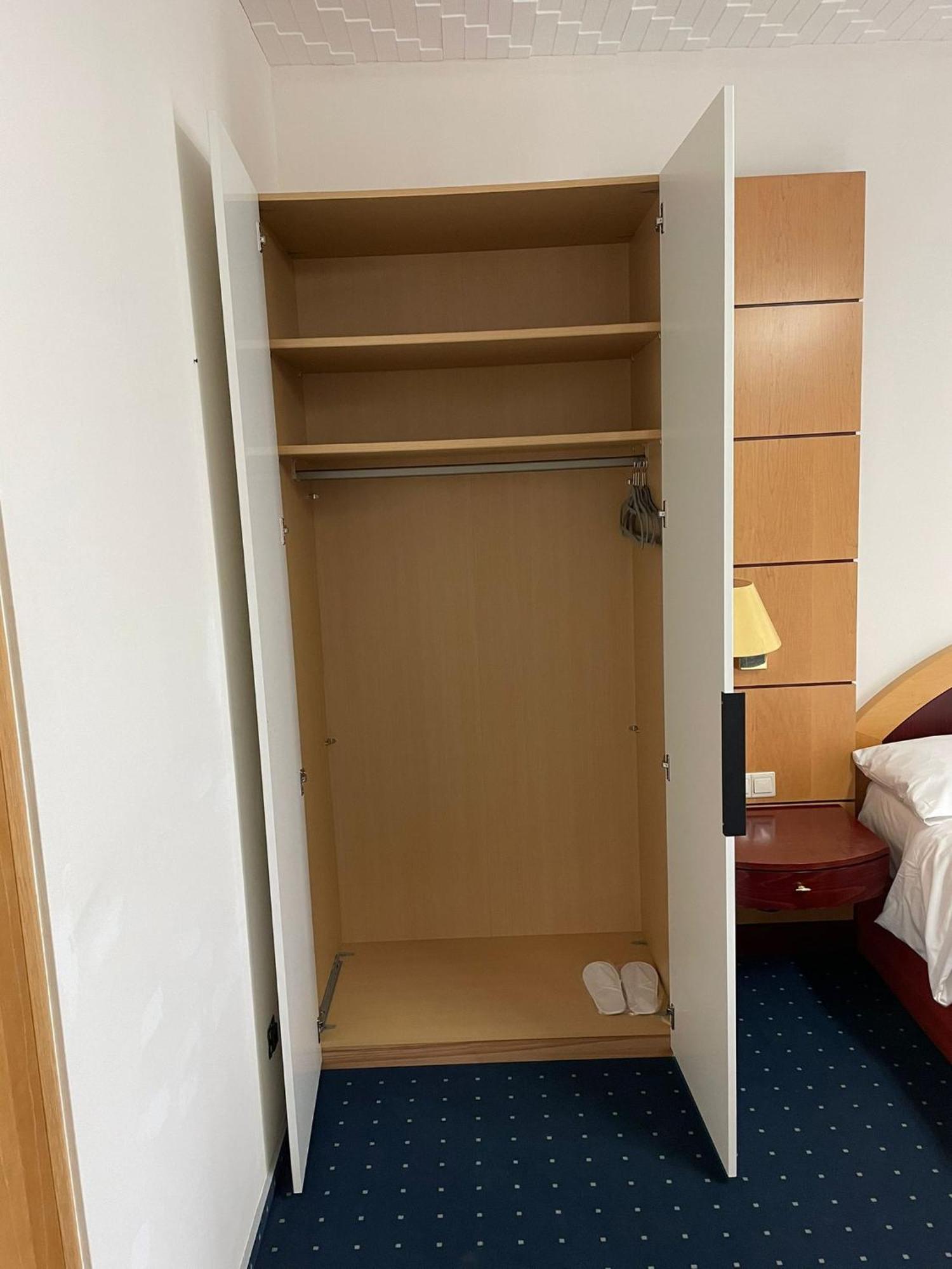 Eventhaus Aparthotel Panzweiler Exteriör bild